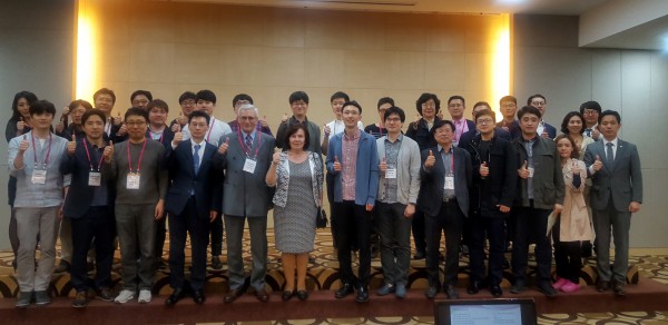 f990745e23bb1a443a443eef8be5c1ed_1526191