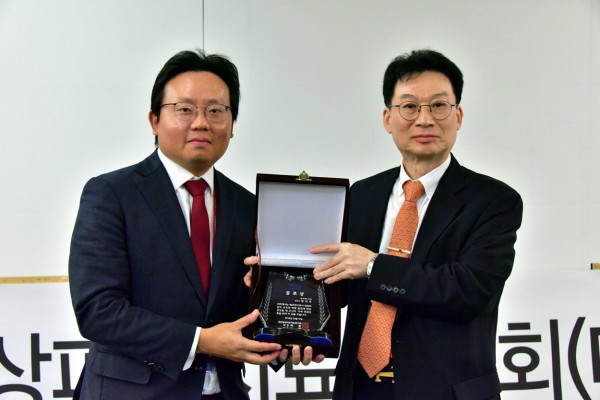 effa04676aa6072bc6494270a7f41402_1571448