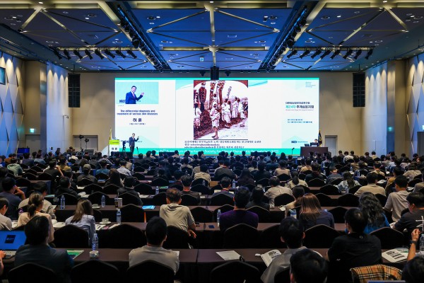 d2eaf7d3087b9861b1ab2abfc58a5b7b_1759449