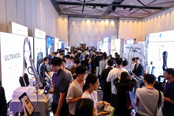 d2eaf7d3087b9861b1ab2abfc58a5b7b_1759449